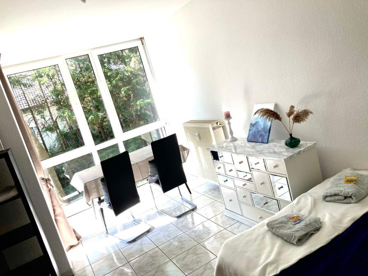 Homeoffice Business Nature View Mit Parkplatz Zentral, Hauptbahnhof Und Kuche Wiesbaden Kültér fotó